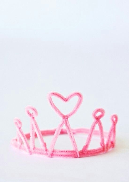 Chenille- Birthday_Party Crown