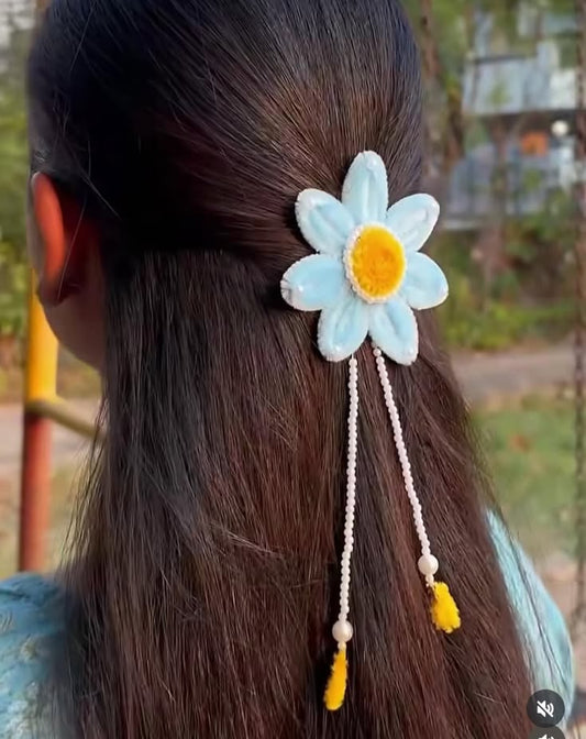 Chenille- Daisy Hair Clip