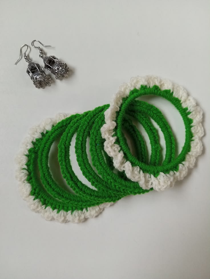 Crochet- Green_White Bangles (Set of 6)